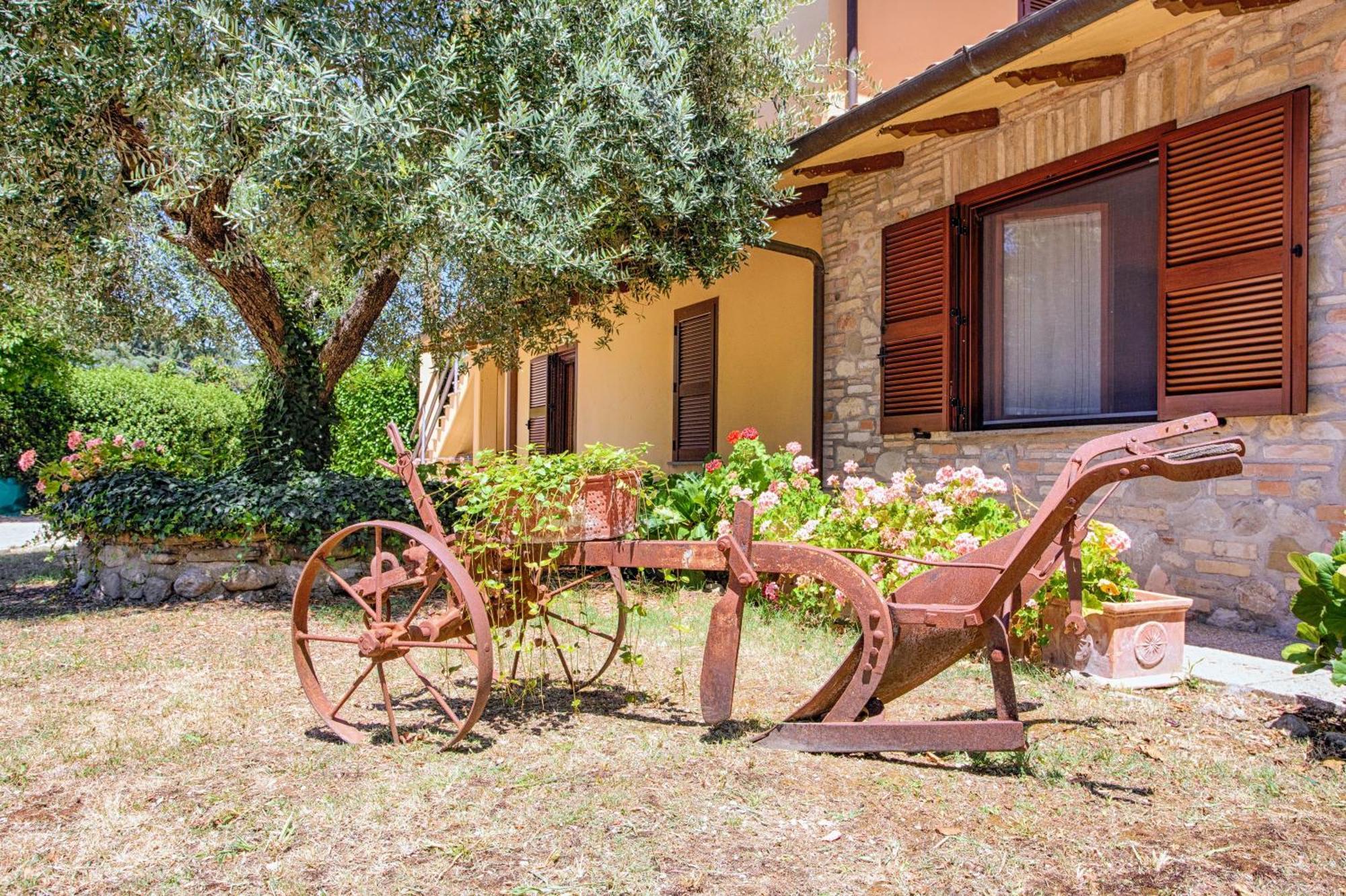 Agriturismo La Mora Assisi Exterior foto